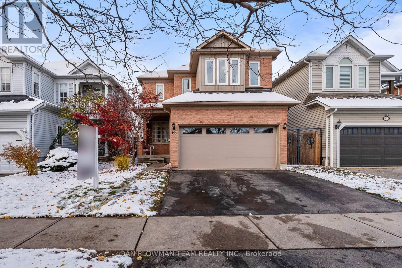 65 Sandford Crescent, Whitby, Ontario L1R 2S1 - Photo 2 - E12537524