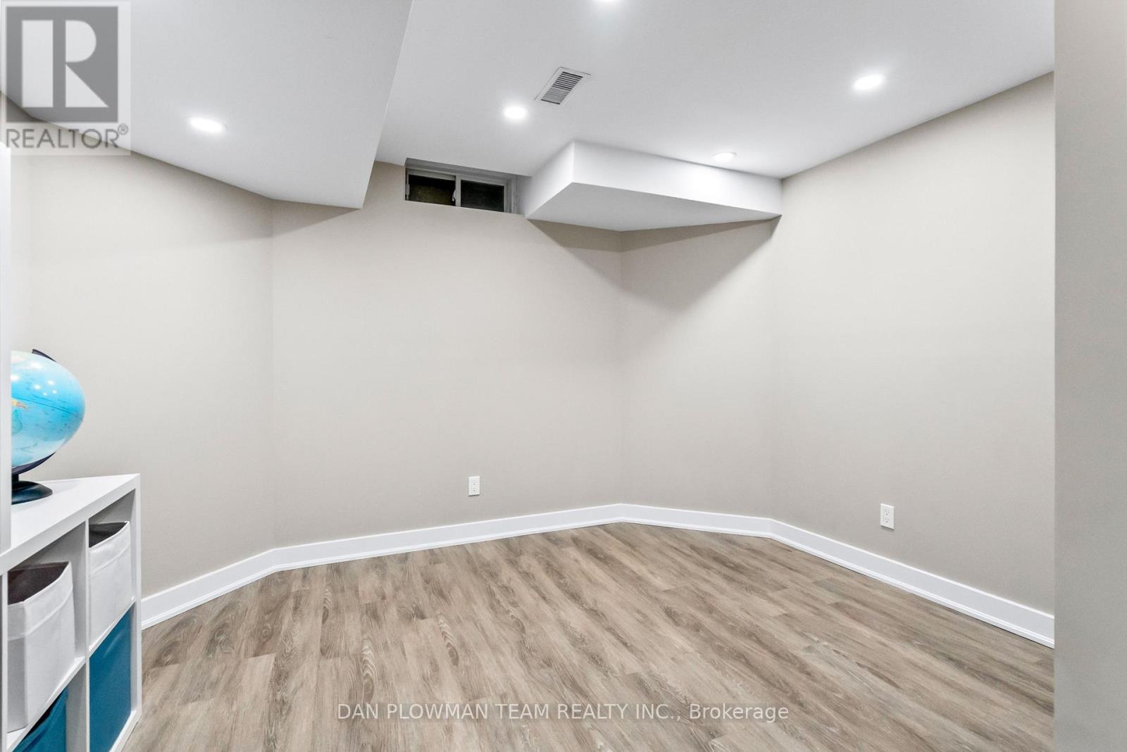 65 Sandford Crescent, Whitby, Ontario L1R 2S1 - Photo 33 - E12537524