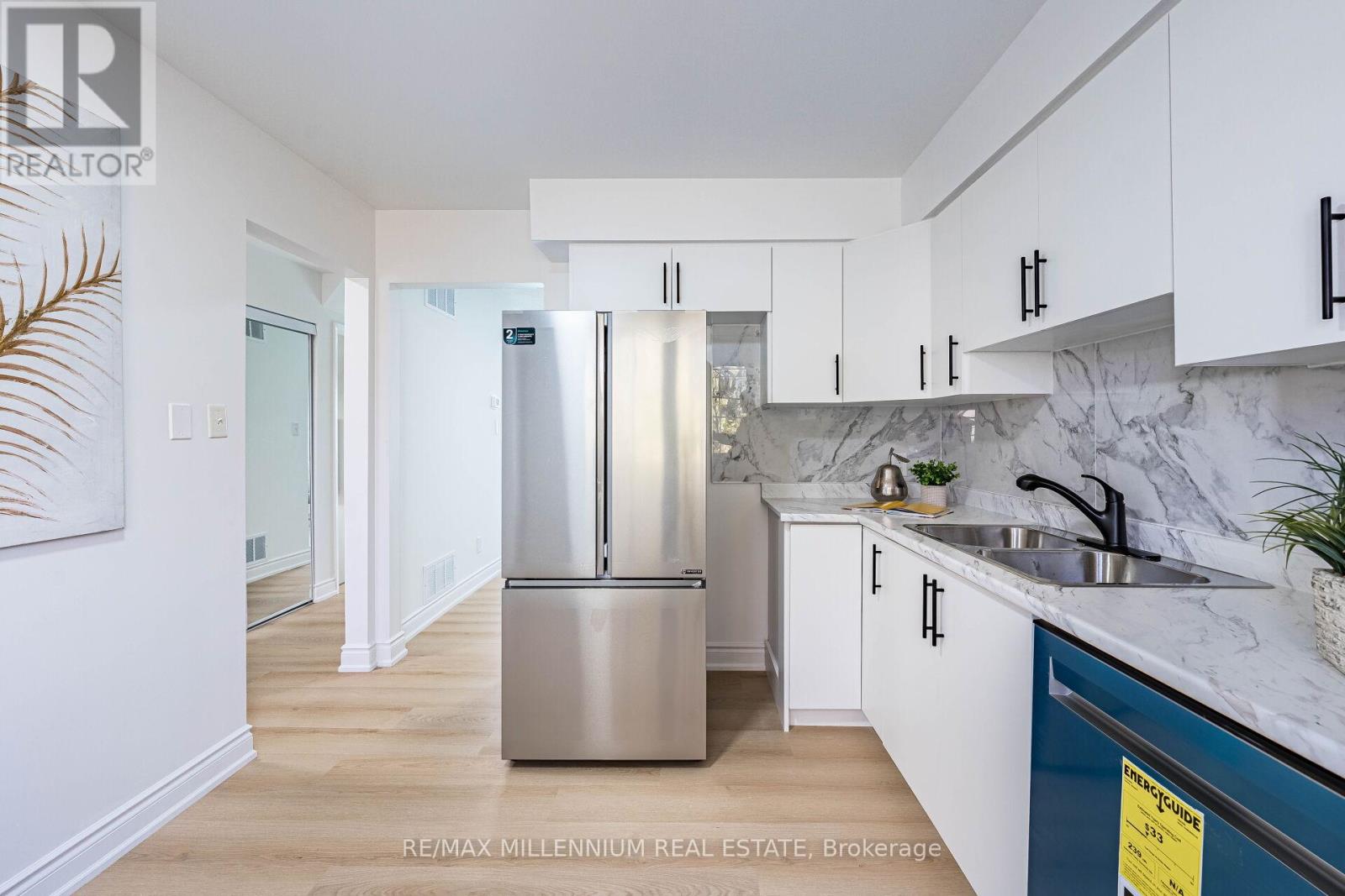 985 Central Park Boulevard N, Oshawa, Ontario  L1G 7A7 - Photo 9 - E12537532