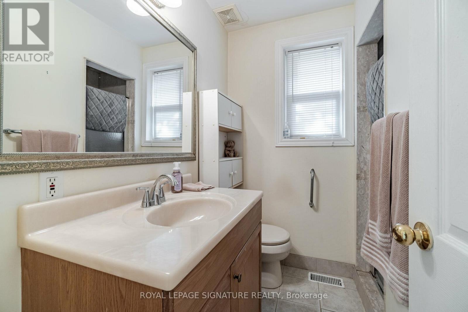 34 Ivan Road, Toronto, Ontario  M1C 1V2 - Photo 20 - E12537568