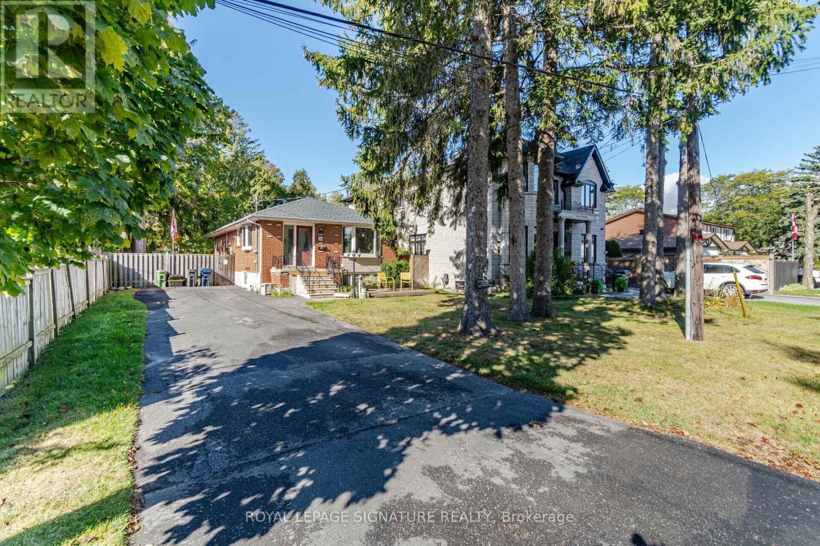 34 Ivan Road, Toronto, Ontario  M1C 1V2 - Photo 3 - E12537568