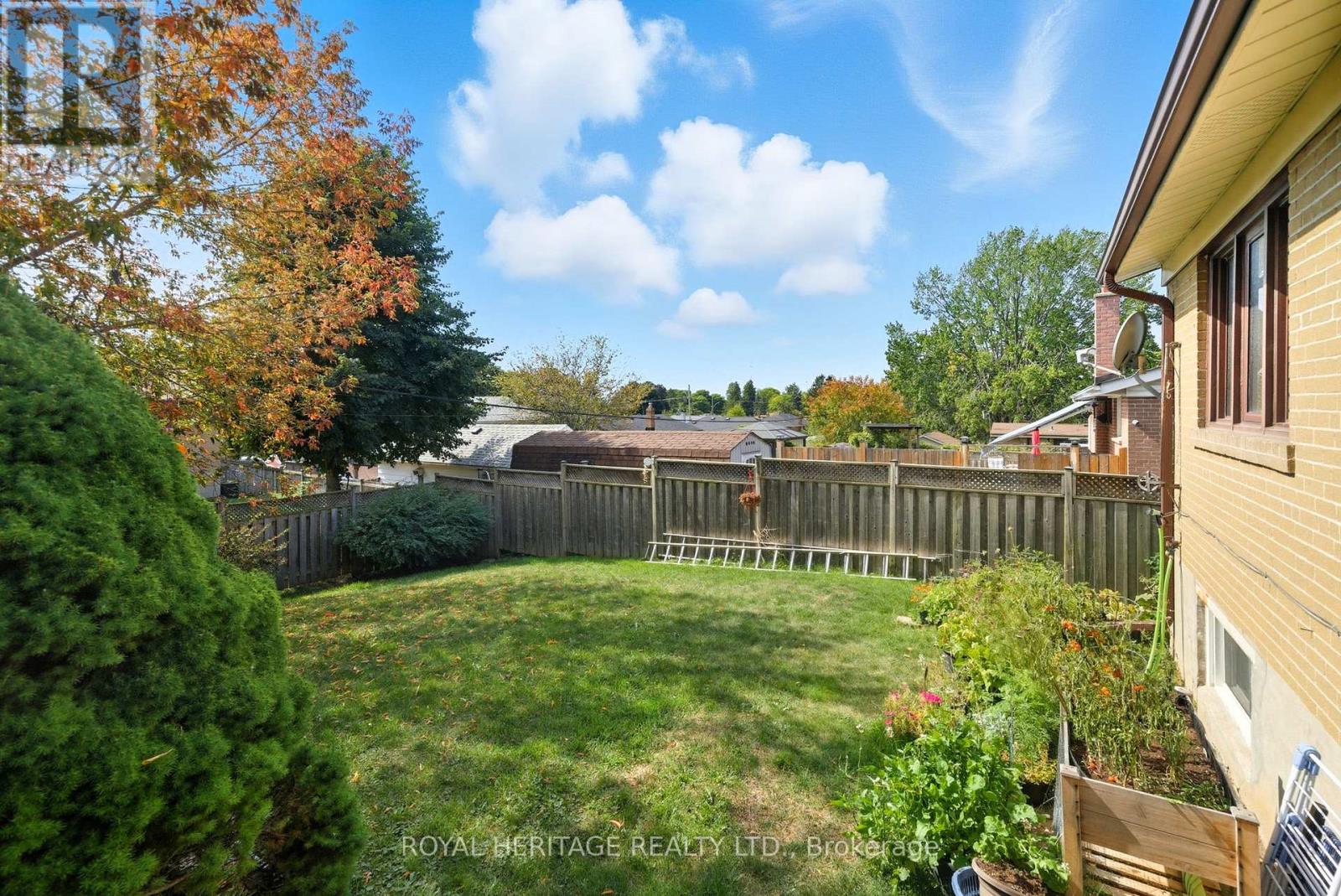 Main - 713 Burns Street W, Whitby, Ontario  L1N 1K5 - Photo 21 - E12537632