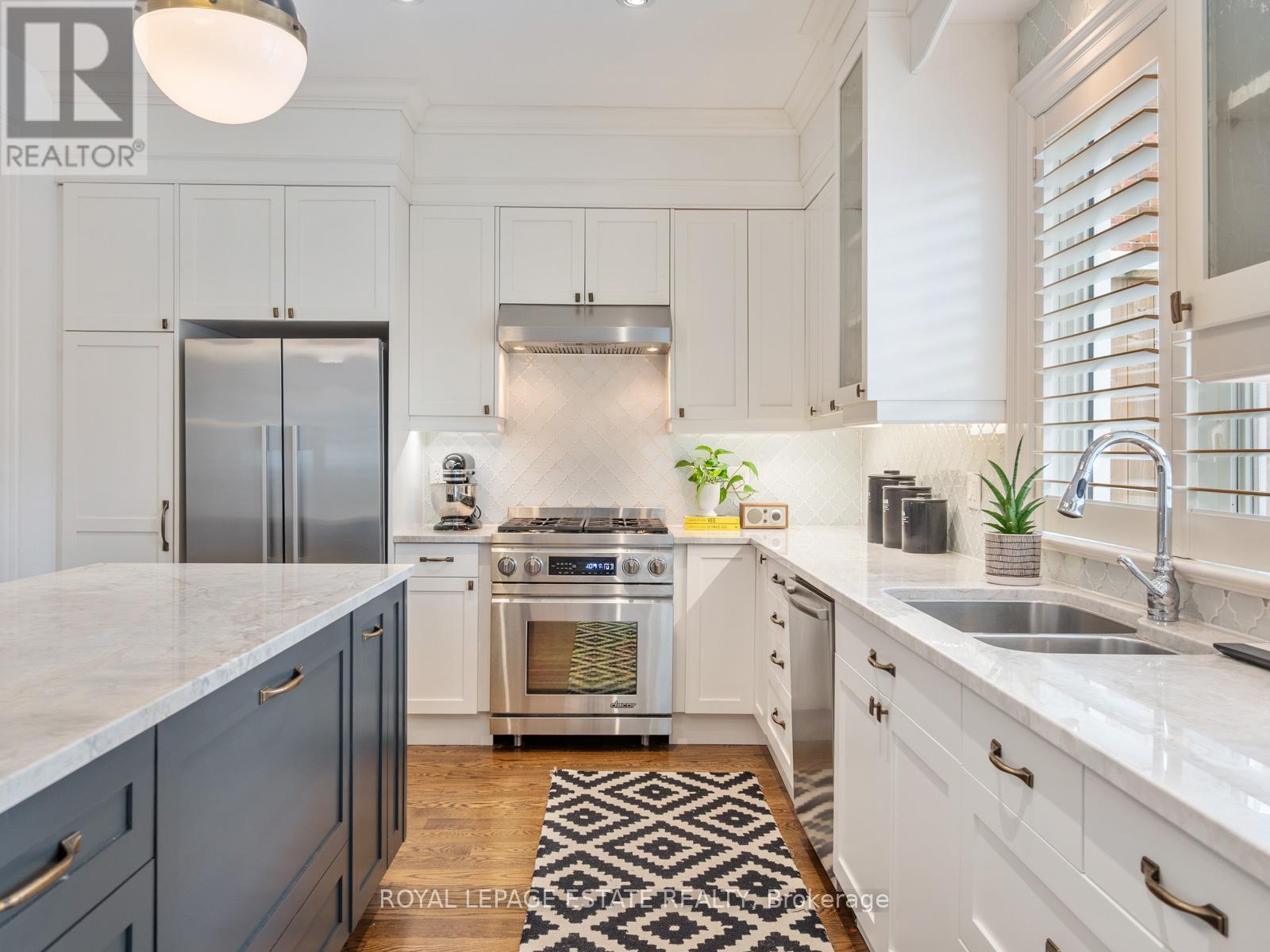 143b Silver Birch Avenue, Toronto, Ontario  M4E 3L3 - Photo 18 - E12537662