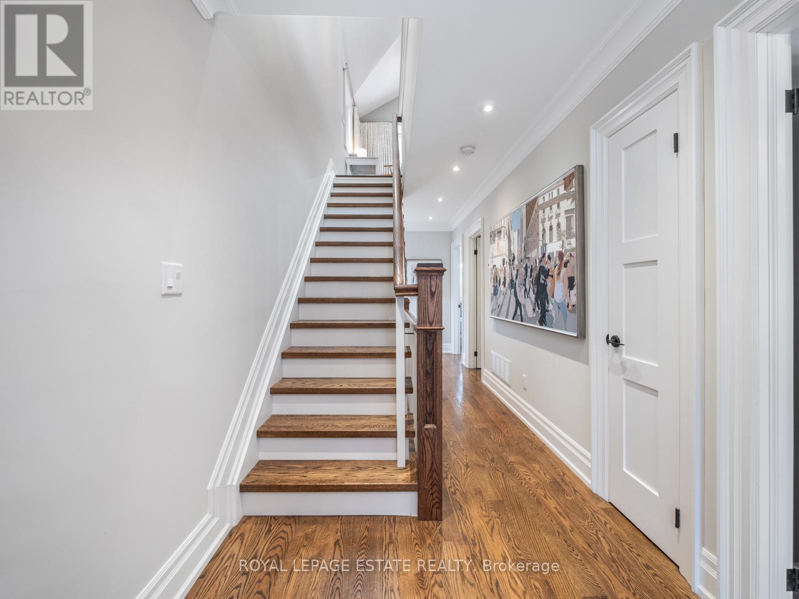 143b Silver Birch Avenue, Toronto, Ontario  M4E 3L3 - Photo 29 - E12537662