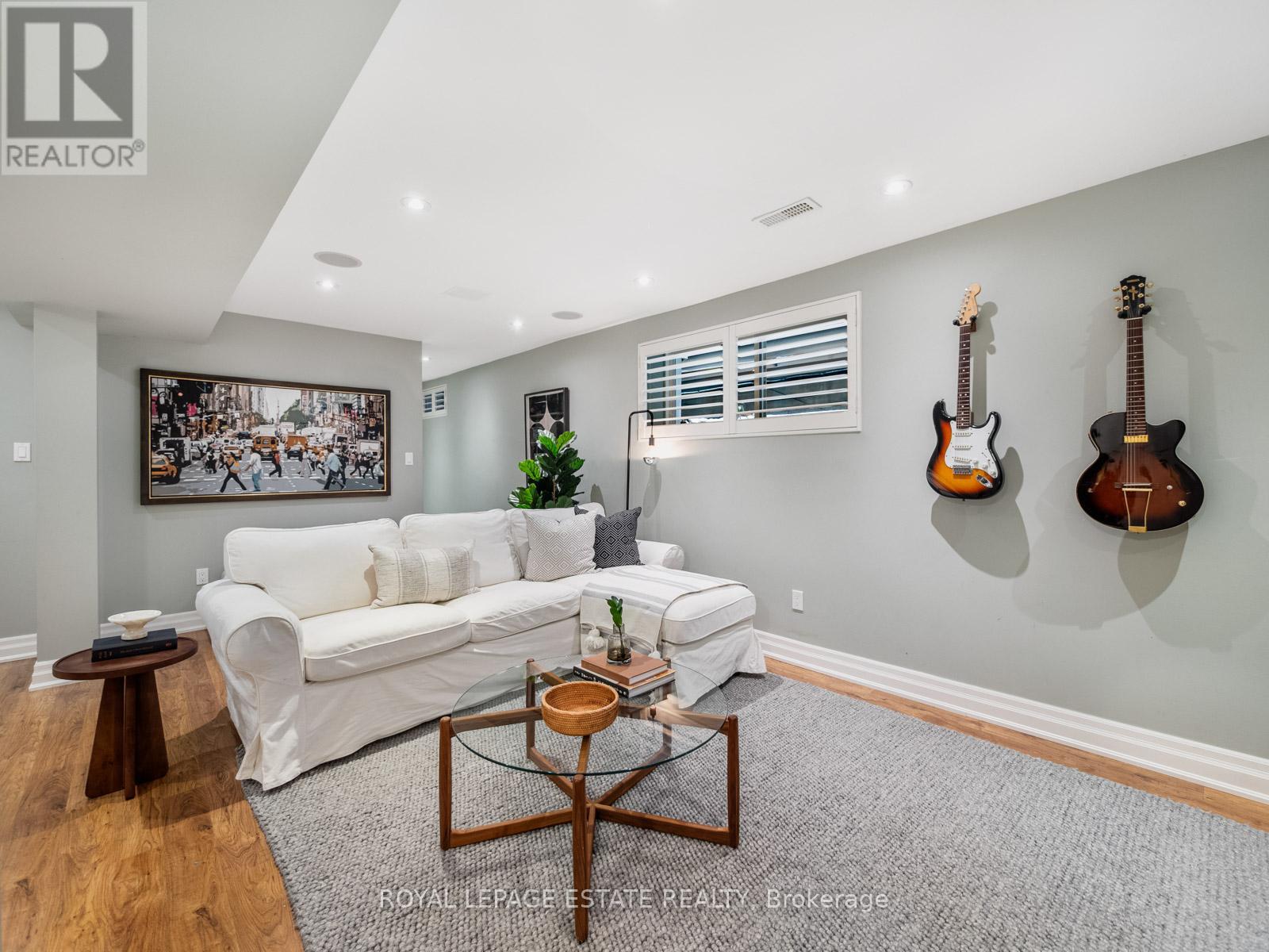 143b Silver Birch Avenue, Toronto, Ontario  M4E 3L3 - Photo 38 - E12537662