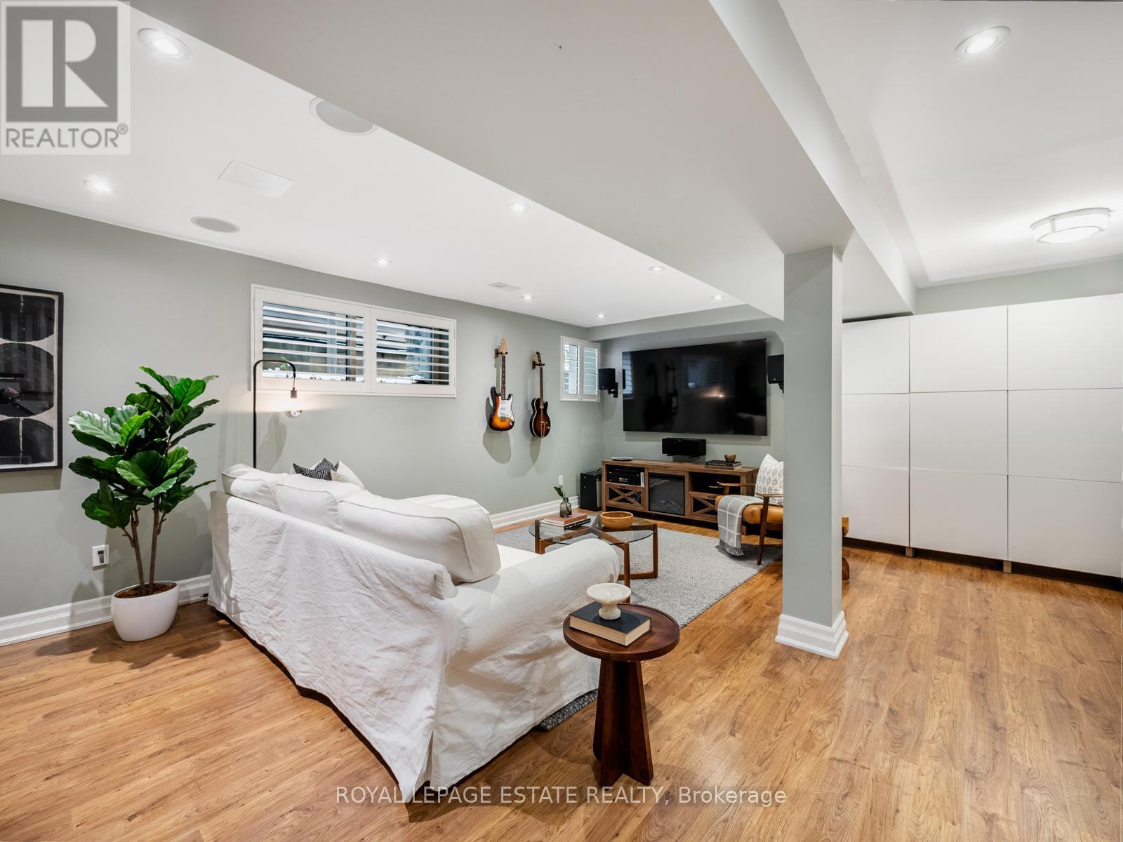 143b Silver Birch Avenue, Toronto, Ontario  M4E 3L3 - Photo 41 - E12537662