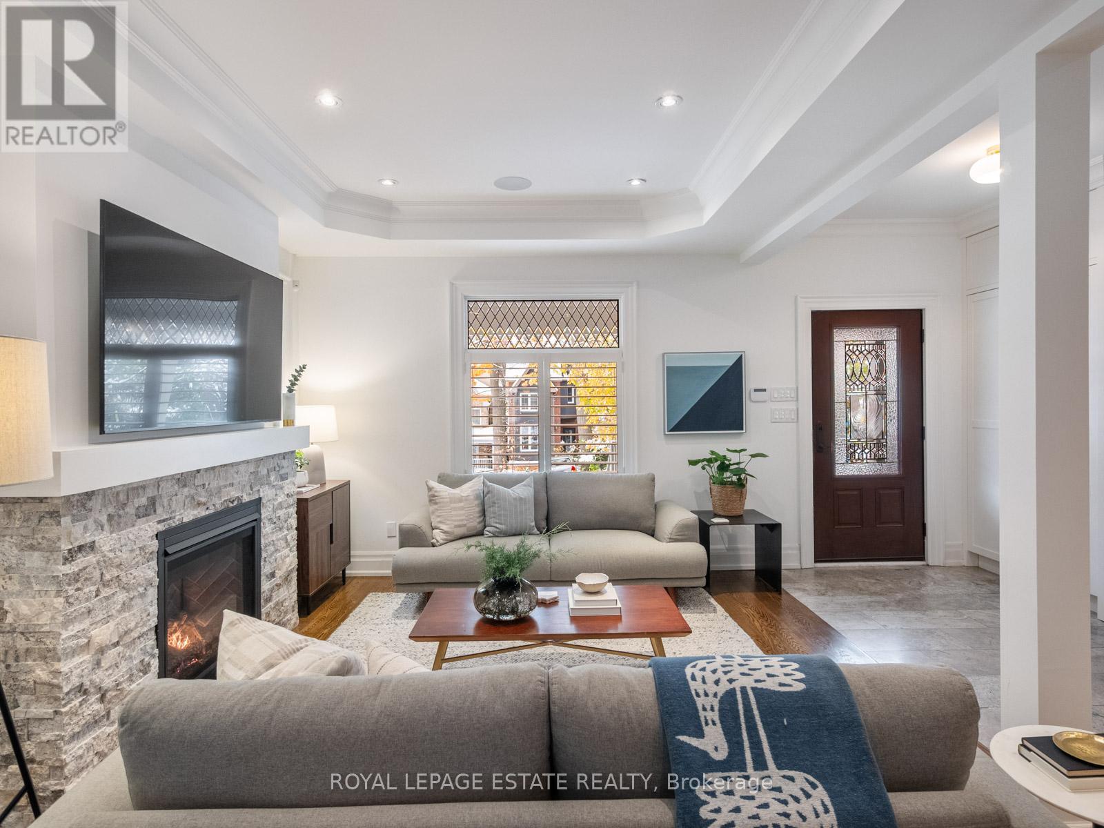 143b Silver Birch Avenue, Toronto, Ontario  M4E 3L3 - Photo 7 - E12537662