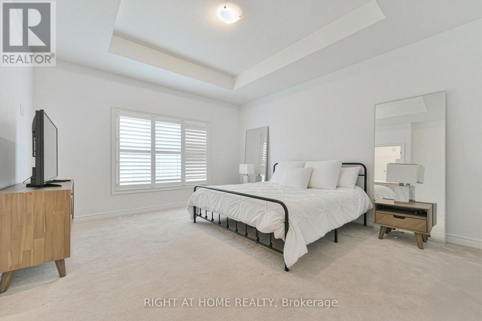 92 Conarty Crescent, Whitby, Ontario  L1P 0L4 - Photo 20 - E12537664