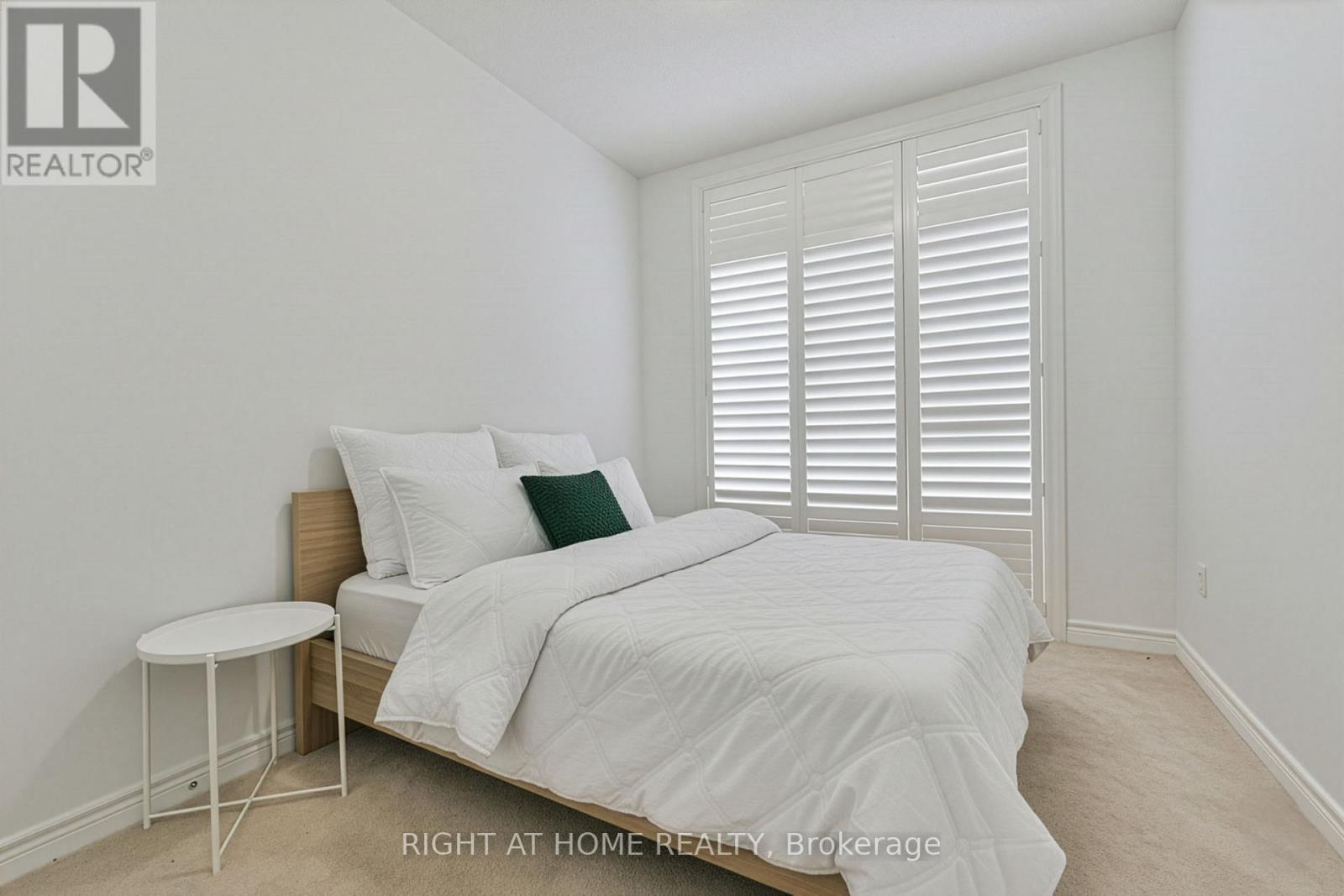 92 Conarty Crescent, Whitby, Ontario  L1P 0L4 - Photo 24 - E12537664