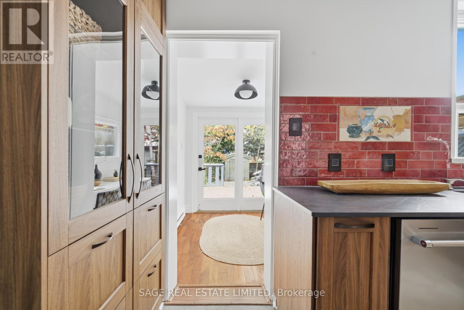 271 Silver Birch Avenue, Toronto, Ontario M4E 3L6 - Photo 13 - E12537688