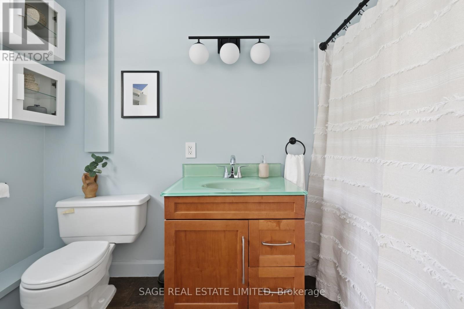 271 Silver Birch Avenue, Toronto, Ontario M4E 3L6 - Photo 32 - E12537688