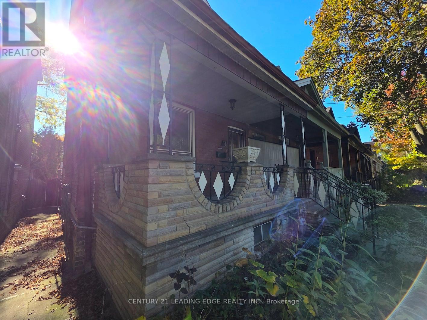 Bsmt - 51 Dearbourne Avenue, Toronto, Ontario  M4K 1M6 - Photo 2 - E12537714