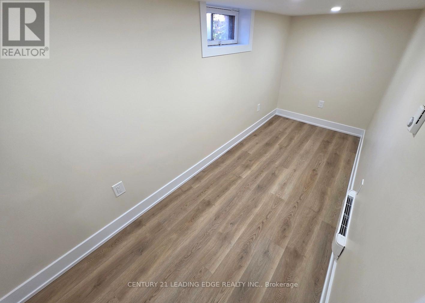 Bsmt - 51 Dearbourne Avenue, Toronto, Ontario  M4K 1M6 - Photo 6 - E12537714