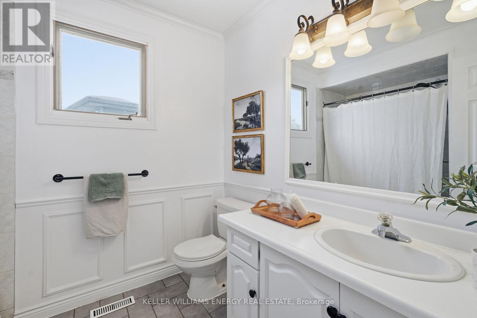 738 Greenbriar Drive, Oshawa, Ontario  L1G 7J6 - Photo 17 - E12537802