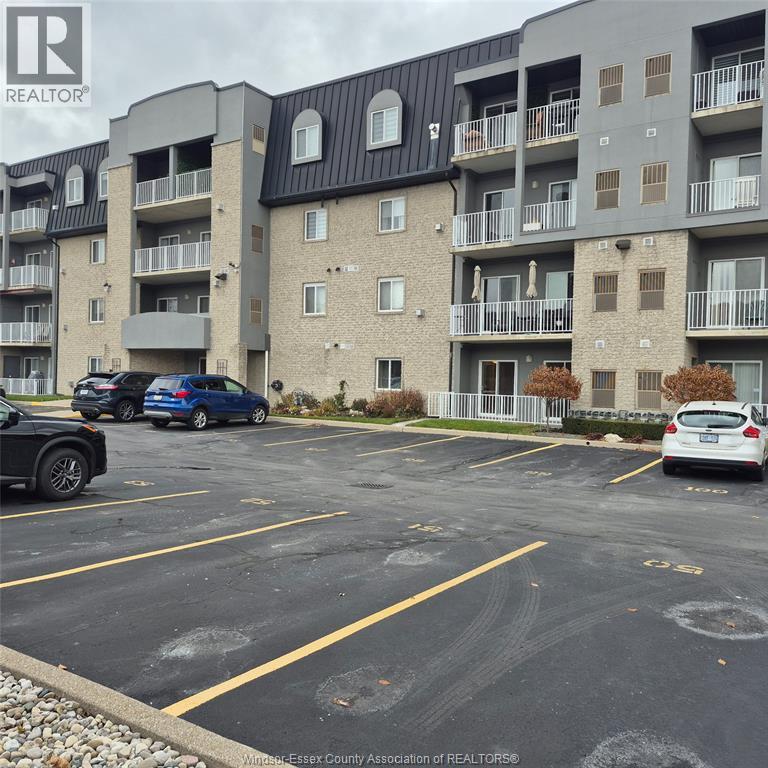 MLS# 25028620: 6055 ELLIS STREET Unit# 104, LaSalle, Canada