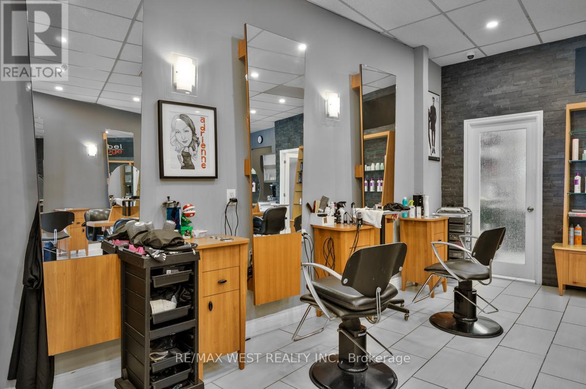 7a - 1065 Davis Drive, Newmarket, Ontario  L3Y 2R9 - Photo 16 - N12537526