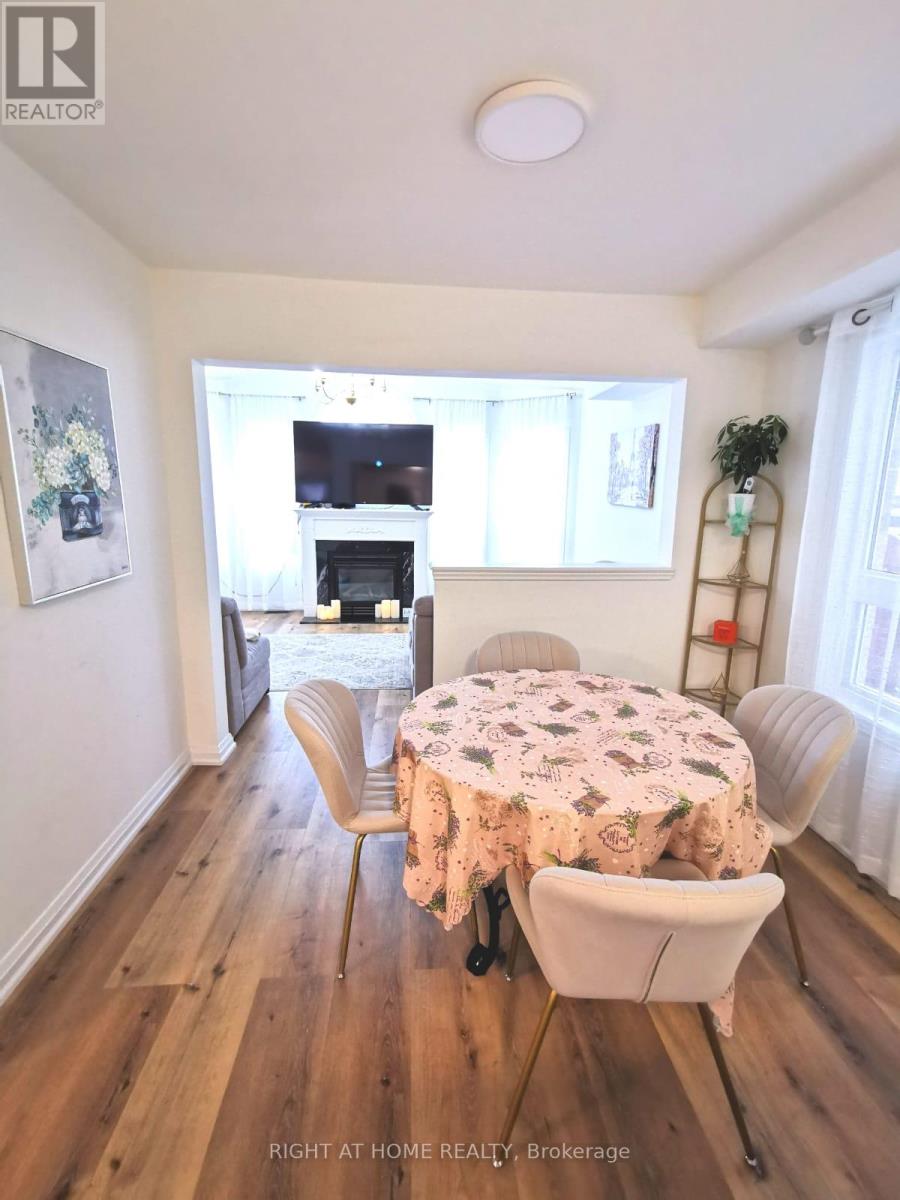 32 Eddington Place, Vaughan, Ontario  L6A 3P6 - Photo 10 - N12537558