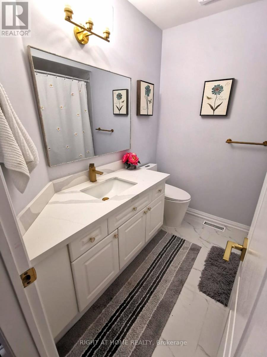 32 Eddington Place, Vaughan, Ontario  L6A 3P6 - Photo 14 - N12537558