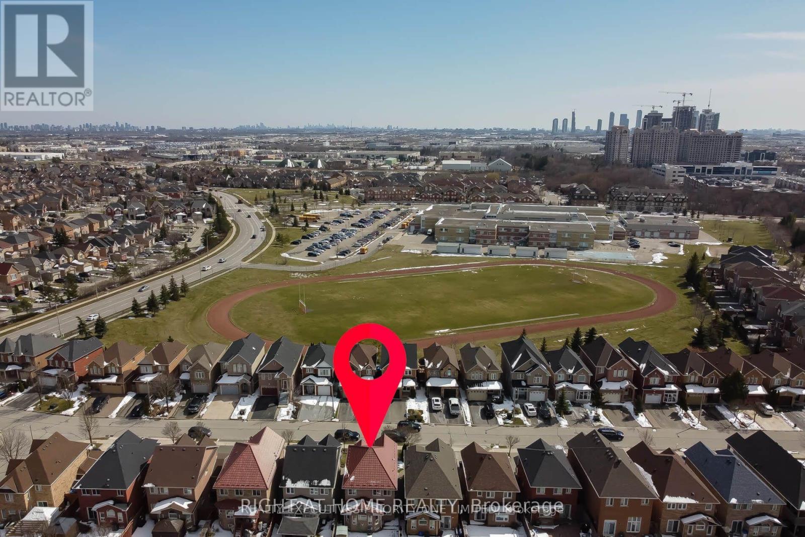 32 Eddington Place, Vaughan, Ontario  L6A 3P6 - Photo 27 - N12537558