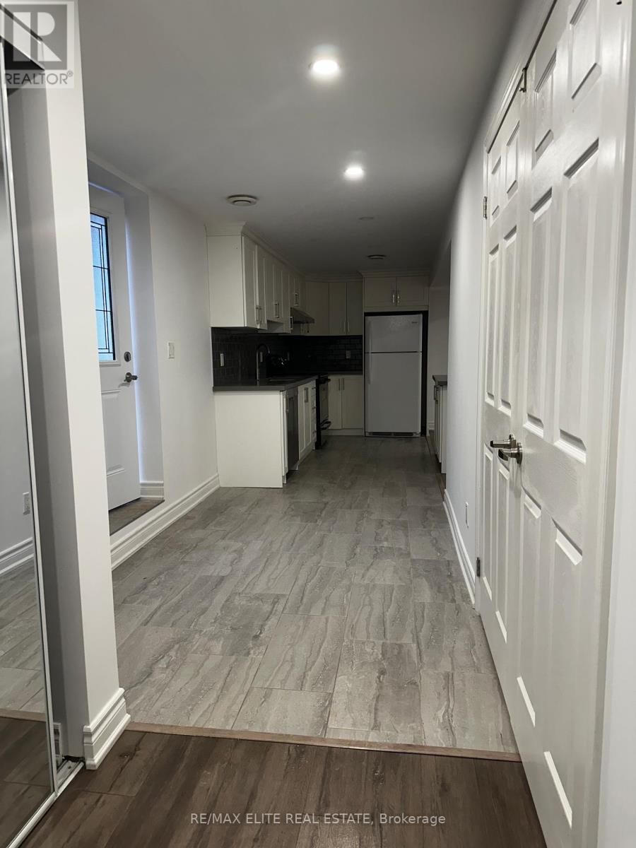 77 Foreht Crescent, Aurora, Ontario  L4G 3E9 - Photo 7 - N12537560