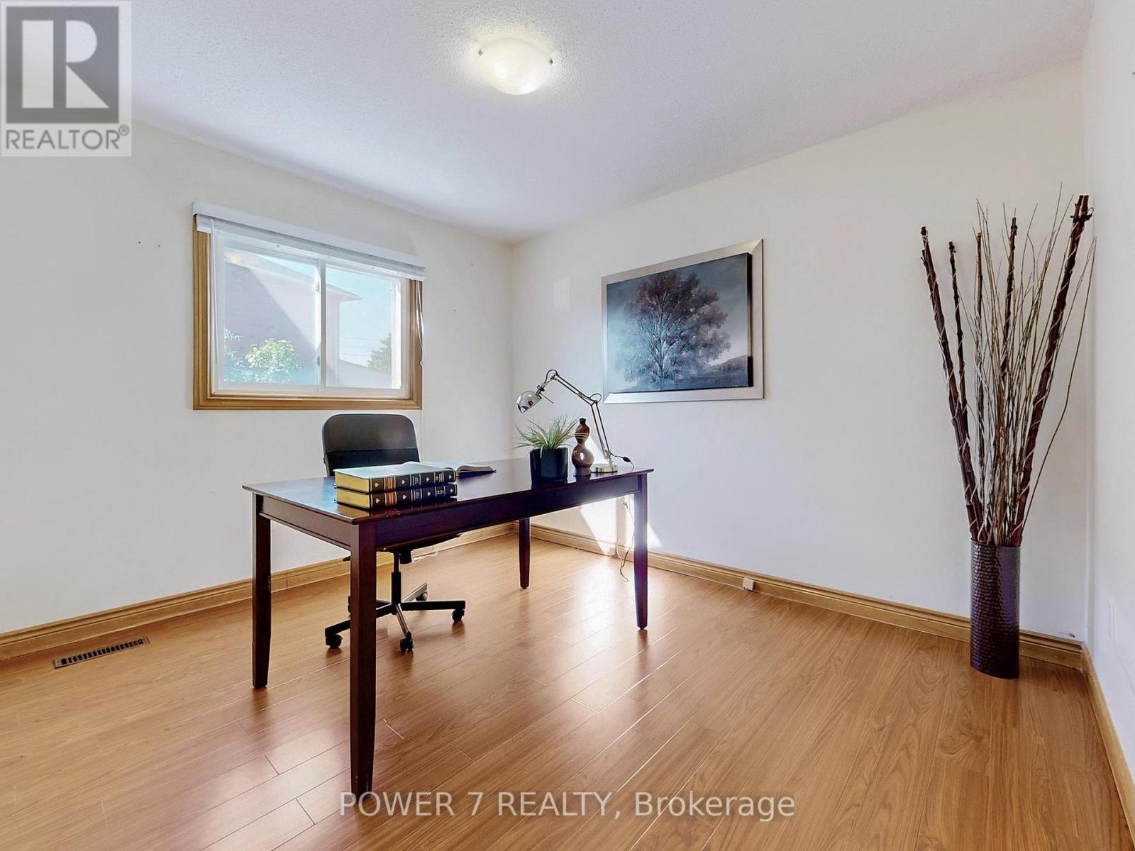 54 Hewlett Crescent, Markham, Ontario L3P 7J7 - Photo 19 - N12537702