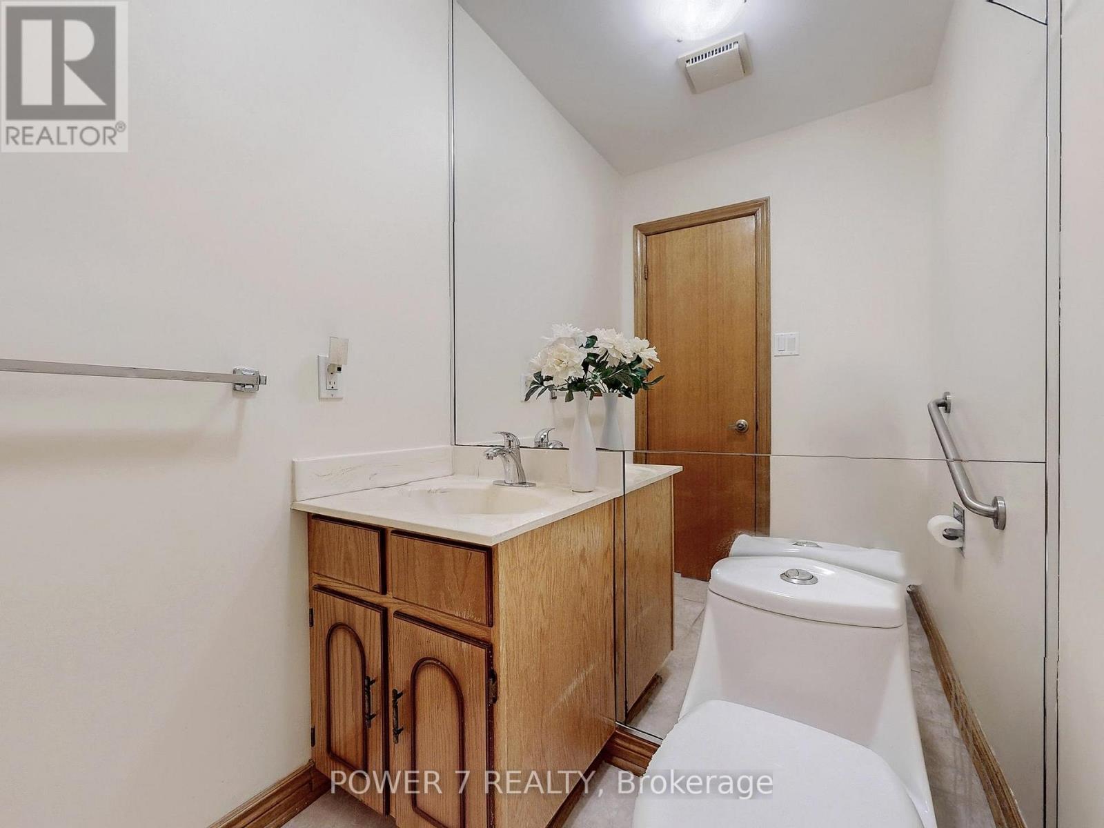 54 Hewlett Crescent, Markham, Ontario L3P 7J7 - Photo 20 - N12537702