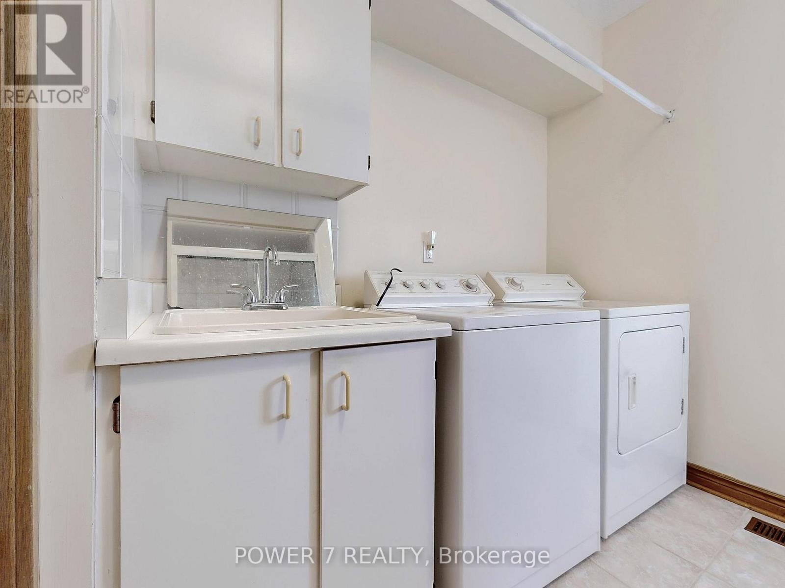 54 Hewlett Crescent, Markham, Ontario L3P 7J7 - Photo 21 - N12537702