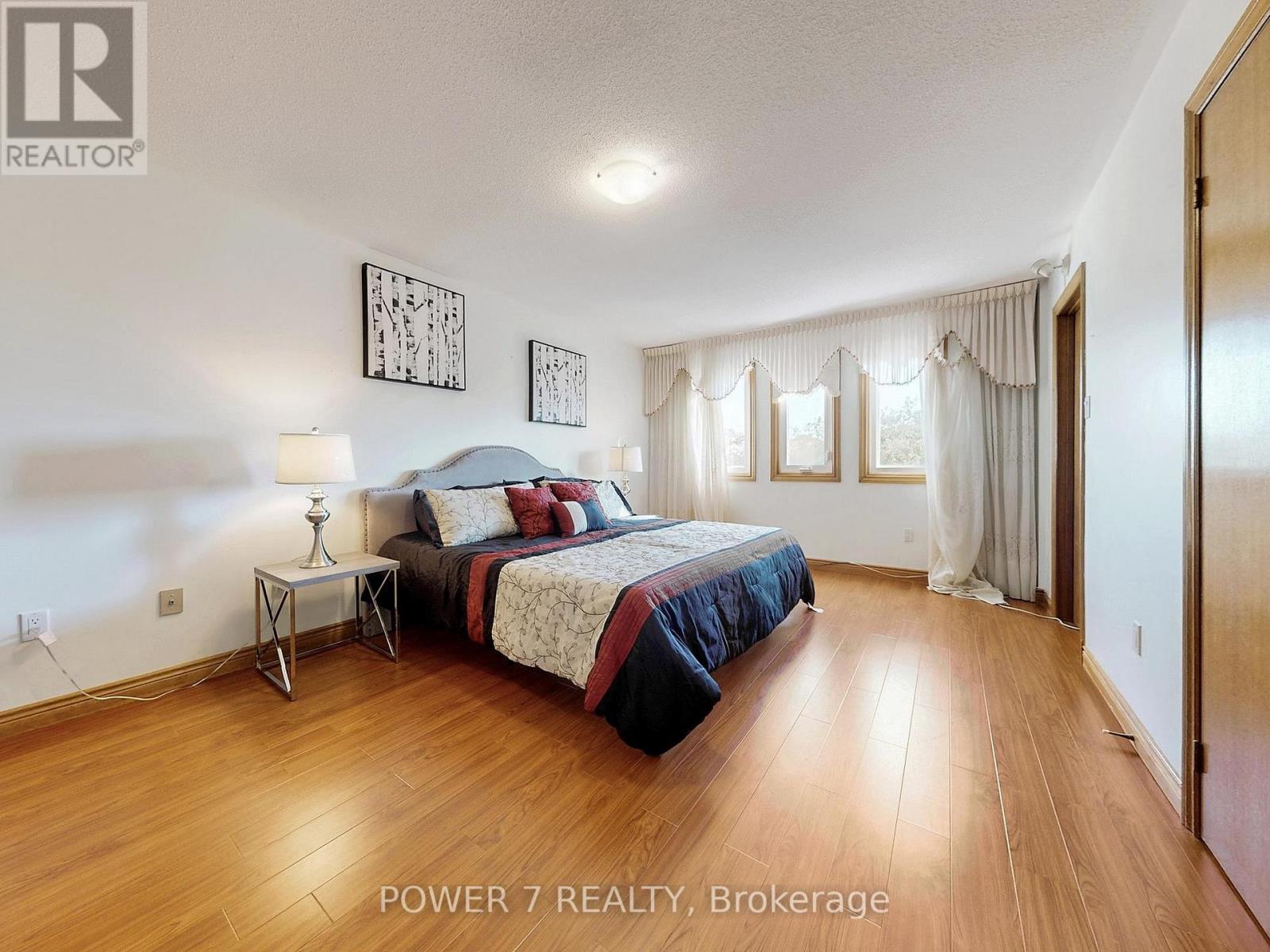 54 Hewlett Crescent, Markham, Ontario L3P 7J7 - Photo 25 - N12537702