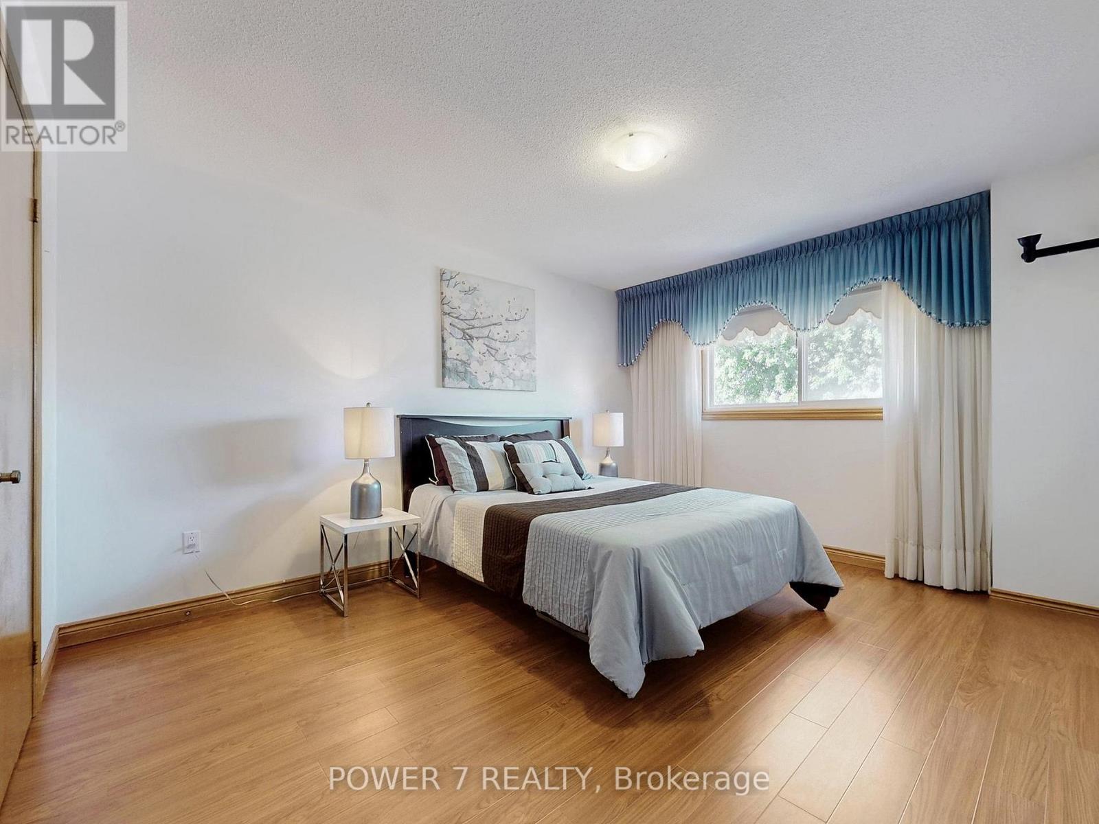 54 Hewlett Crescent, Markham, Ontario L3P 7J7 - Photo 32 - N12537702