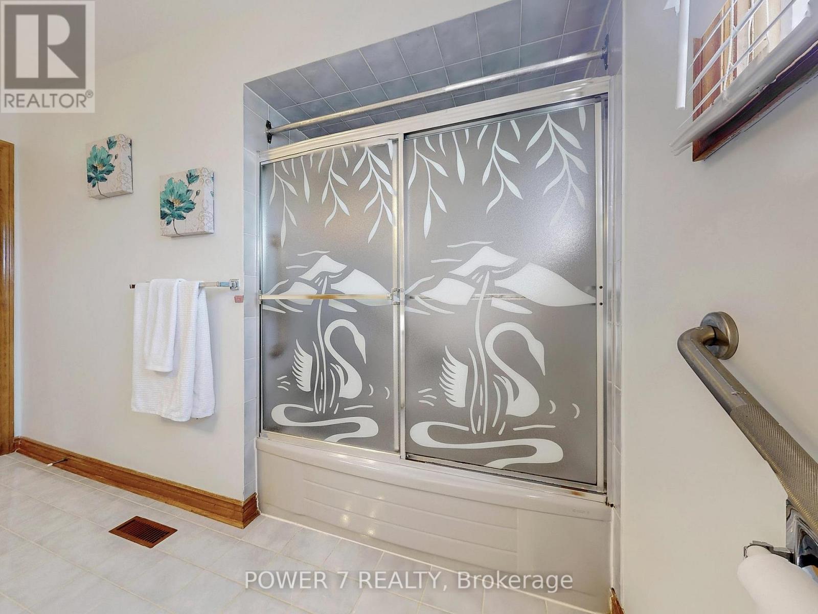 54 Hewlett Crescent, Markham, Ontario L3P 7J7 - Photo 39 - N12537702