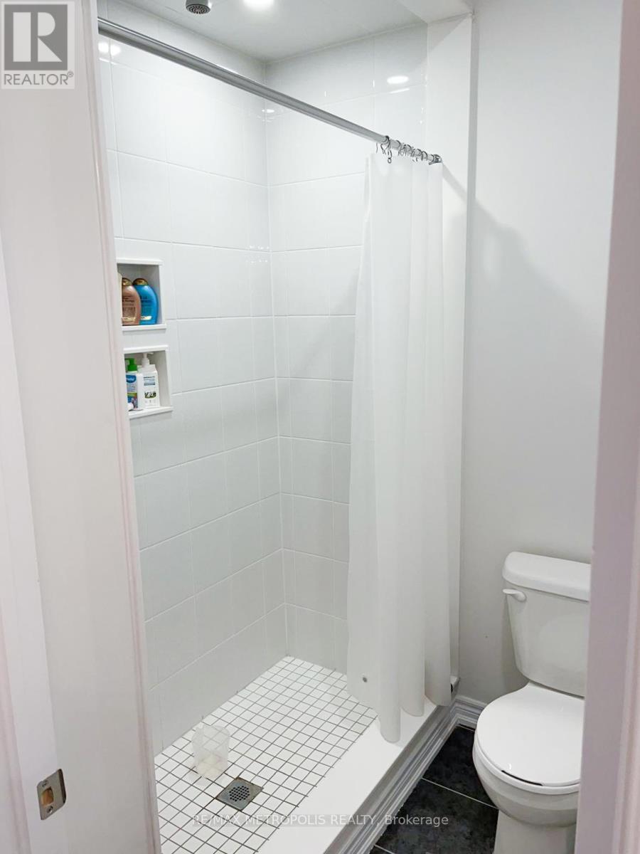 565 Barons Street, Vaughan, Ontario  L4H 5C3 - Photo 19 - N12537726