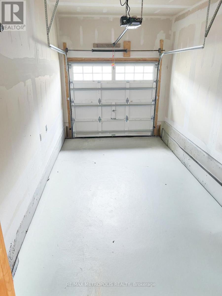 565 Barons Street, Vaughan, Ontario  L4H 5C3 - Photo 20 - N12537726