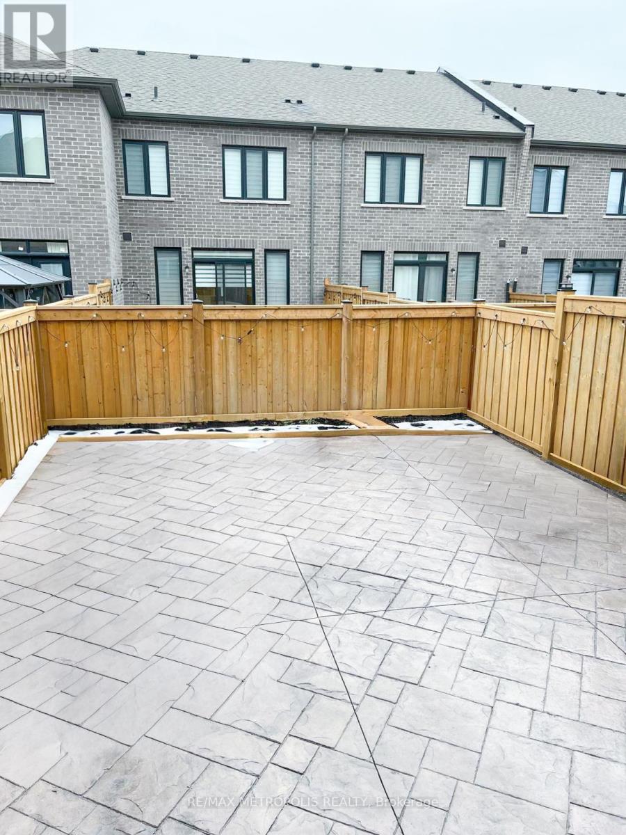 565 Barons Street, Vaughan, Ontario  L4H 5C3 - Photo 22 - N12537726