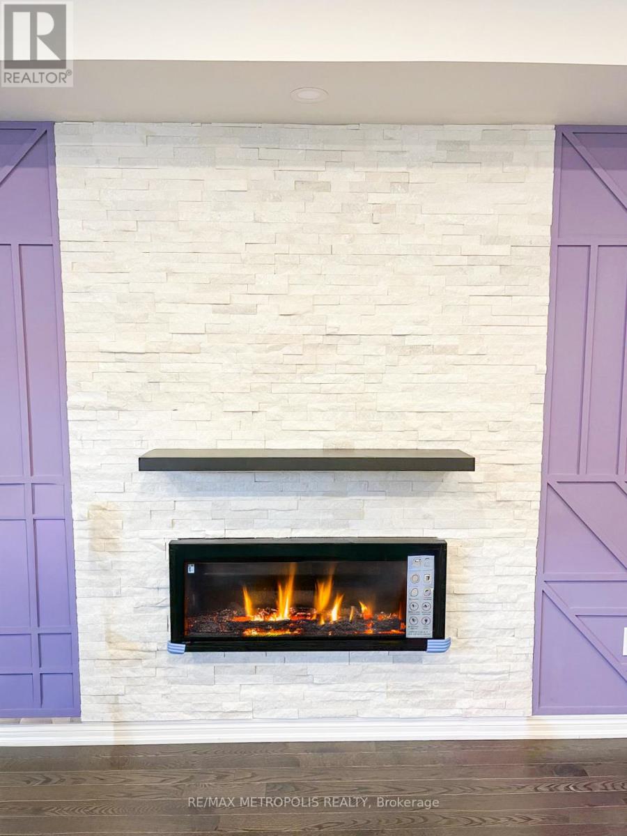 565 Barons Street, Vaughan, Ontario  L4H 5C3 - Photo 5 - N12537726