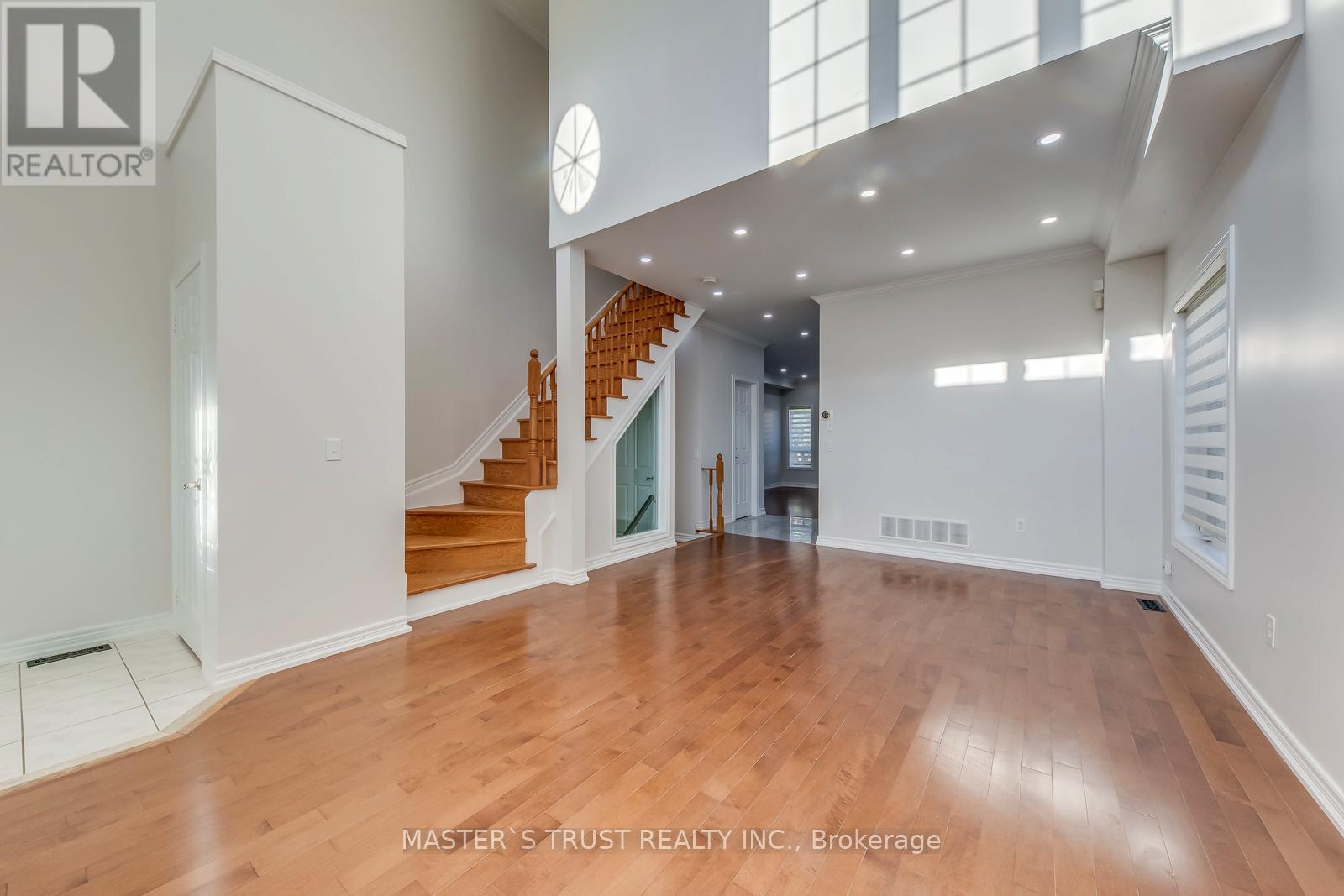 7 Osmond Appleton Road, Markham, Ontario L6E 1R7 - Photo 3 - N12537752