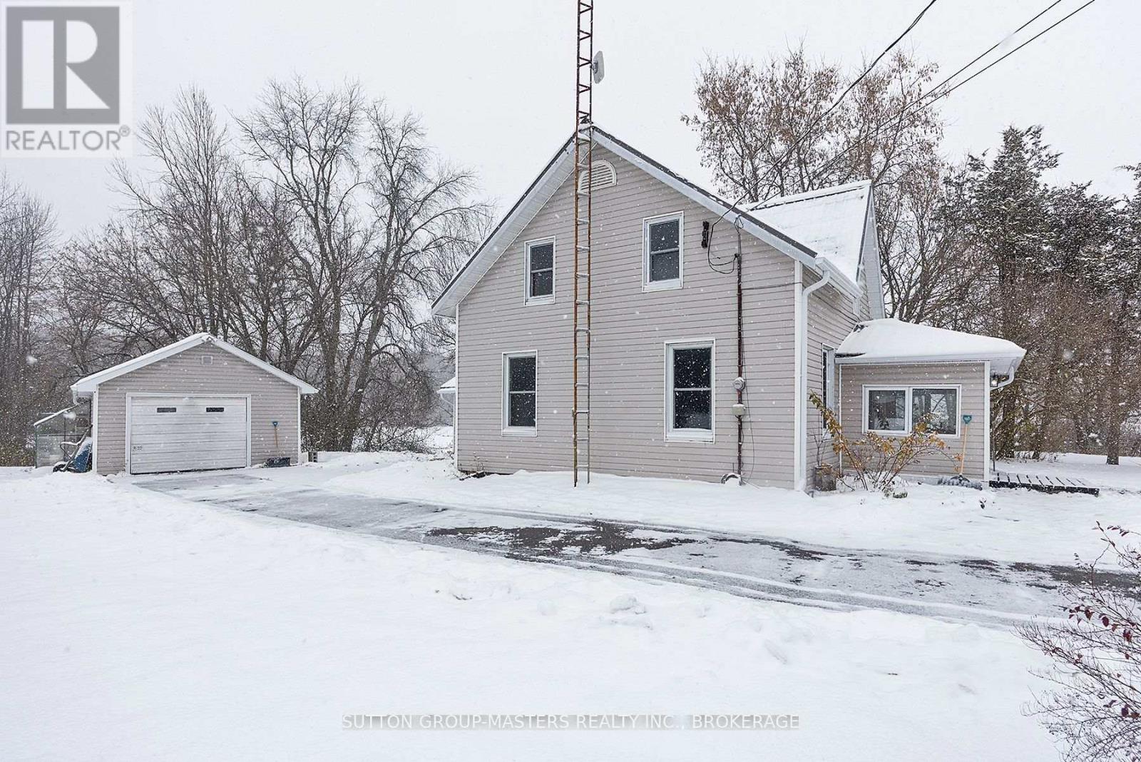 3481 Wilton Road, Frontenac, Ontario K0H 1V0 - Photo 2 - X12537808