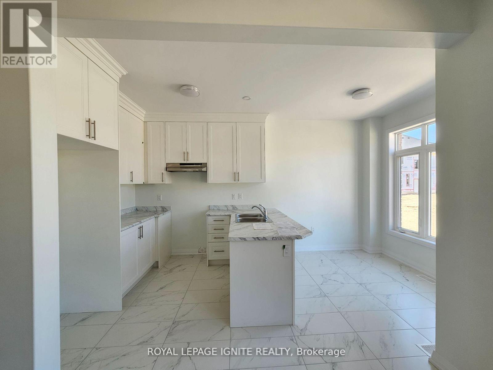 61 Copperhill Heights, Barrie, Ontario  L9J 0K6 - Photo 5 - S12537550