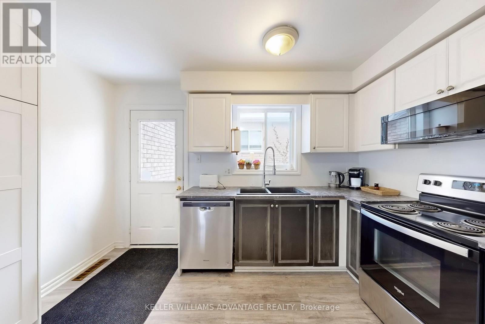 Main - 16 Nicole Marie Avenue, Barrie, Ontario  L4M 6Y8 - Photo 8 - S12537590