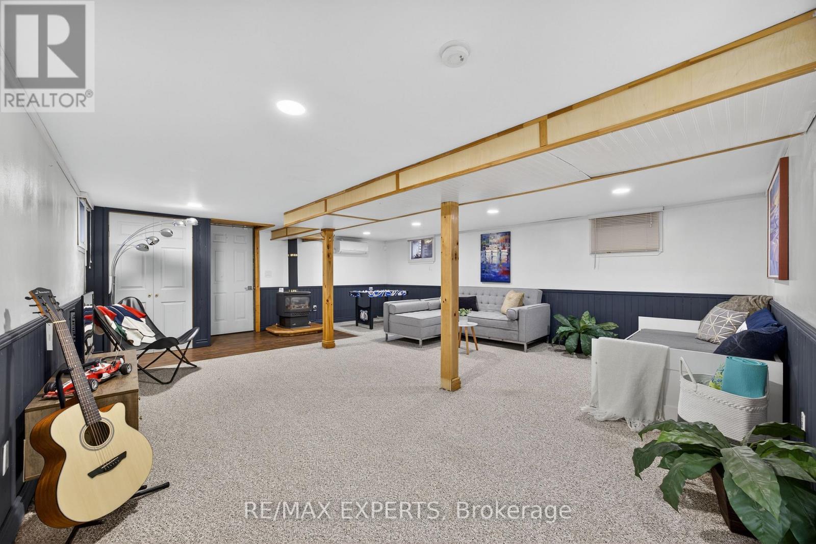 48 Sunnidale Road S, Wasaga Beach, Ontario  L9Z 2M5 - Photo 21 - S12537636