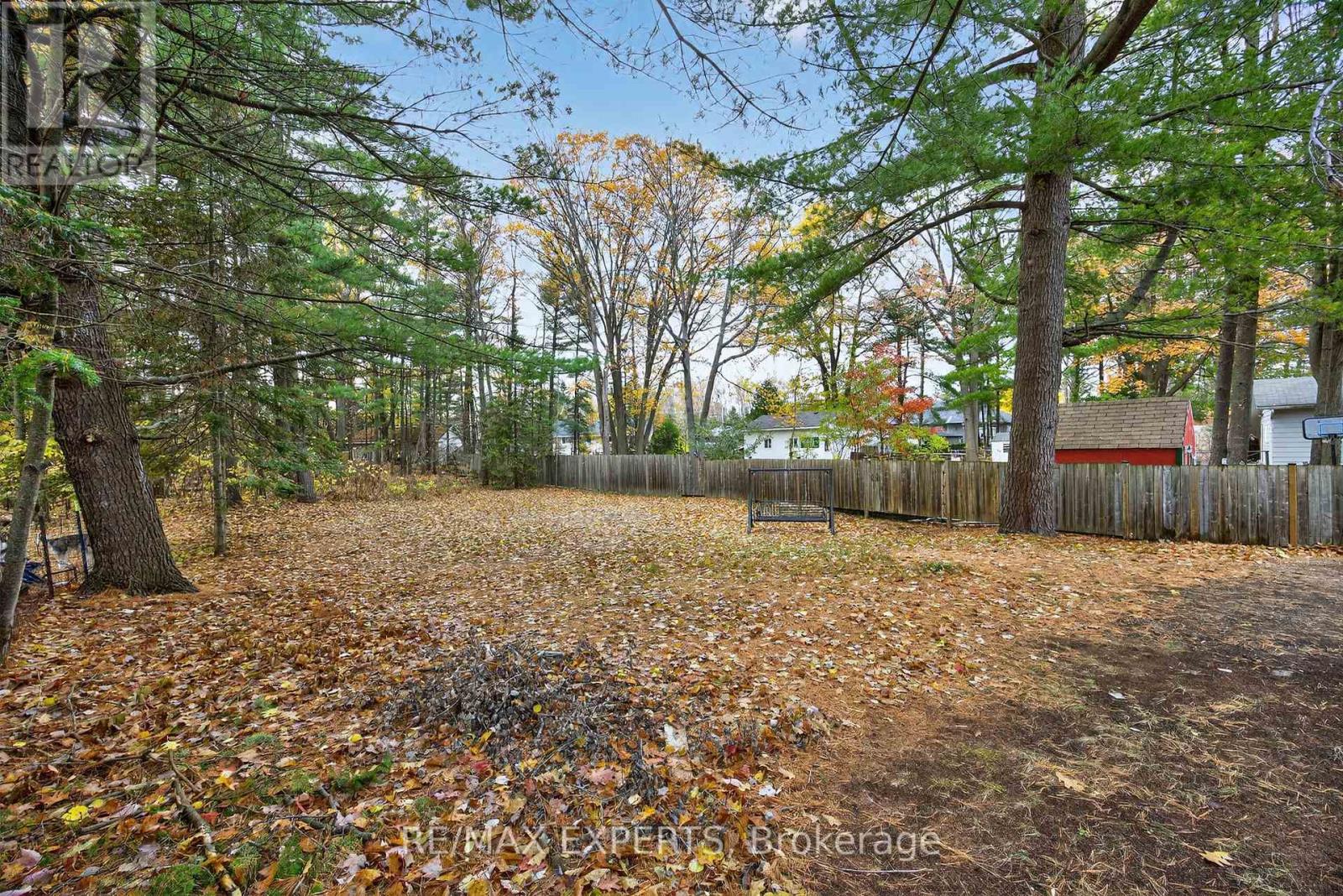 48 Sunnidale Road S, Wasaga Beach, Ontario  L9Z 2M5 - Photo 33 - S12537636