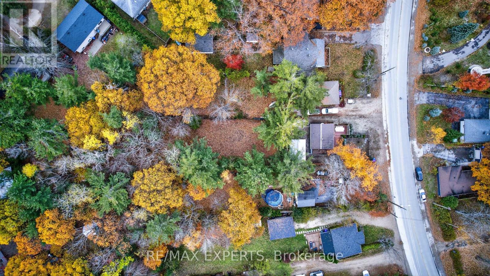 48 Sunnidale Road S, Wasaga Beach, Ontario  L9Z 2M5 - Photo 41 - S12537636