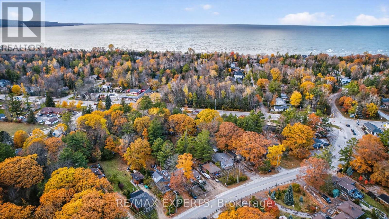 48 Sunnidale Road S, Wasaga Beach, Ontario  L9Z 2M5 - Photo 44 - S12537636