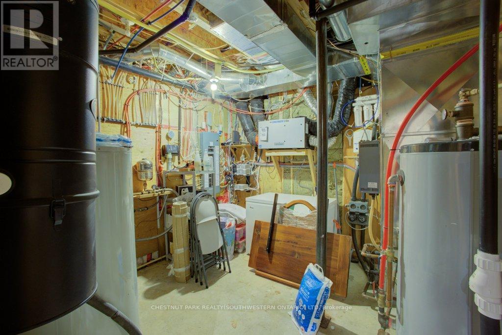 8429 Poplar Side Road, Clearview, Ontario  L9Y 3Y9 - Photo 44 - S12537646