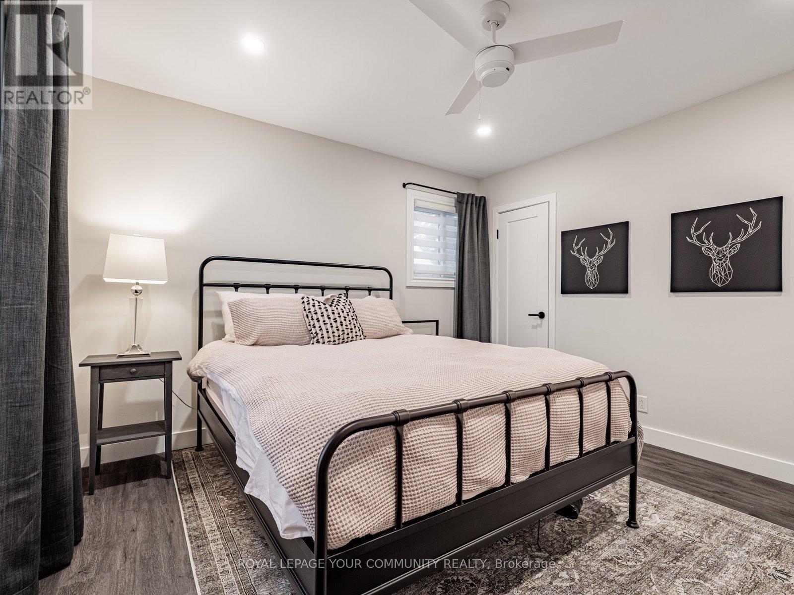 6 Newton Street, Barrie, Ontario L4M 3N3 - Photo 10 - S12532080