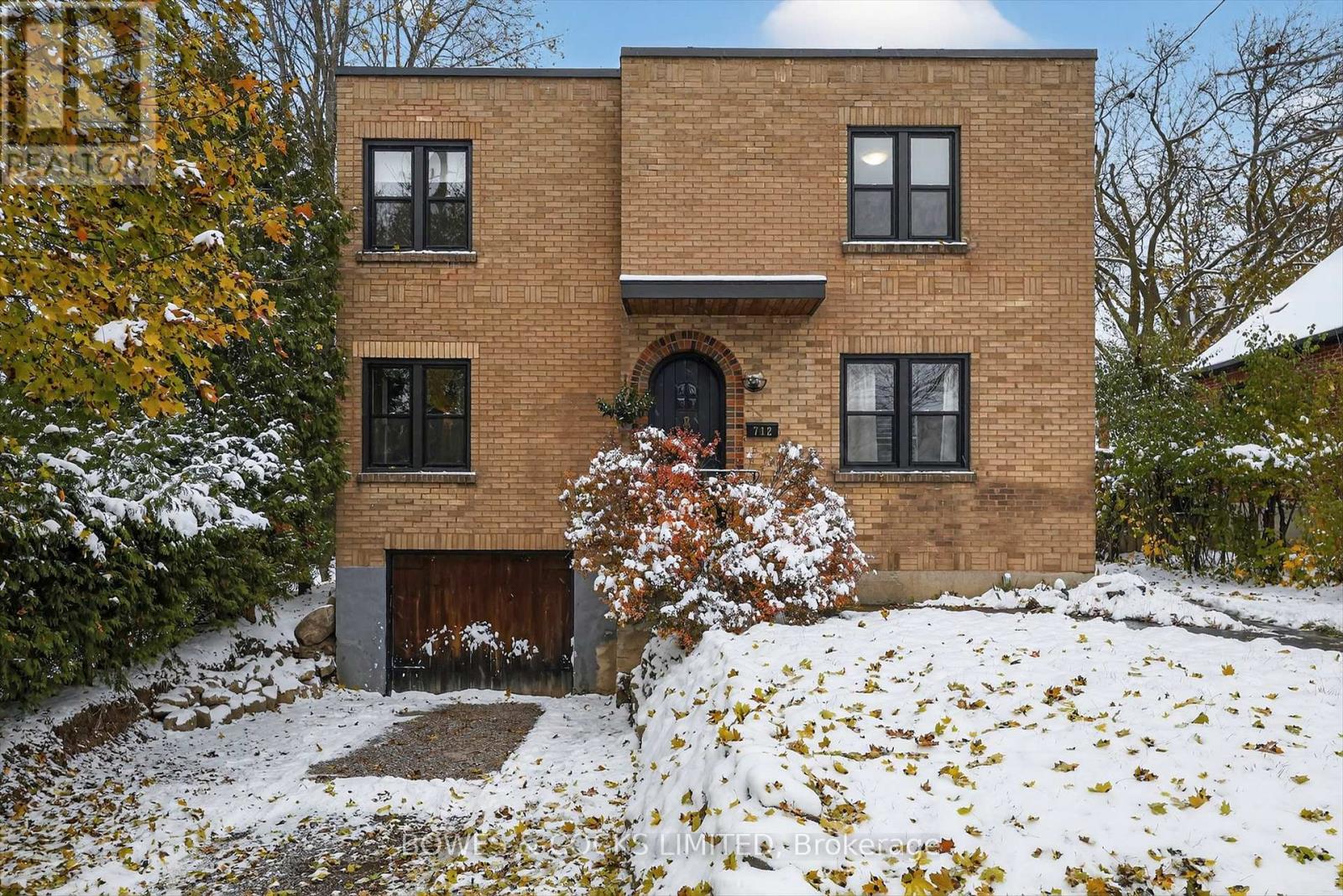 712 BETHUNE STREET, Peterborough, Ontario