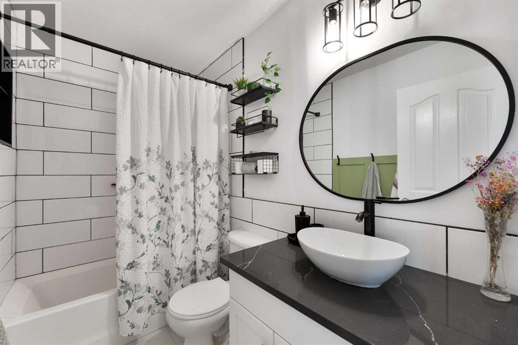 106, 2006 Luxstone Boulevard, Airdrie, Alberta  T4B 3C4 - Photo 12 - A2264104