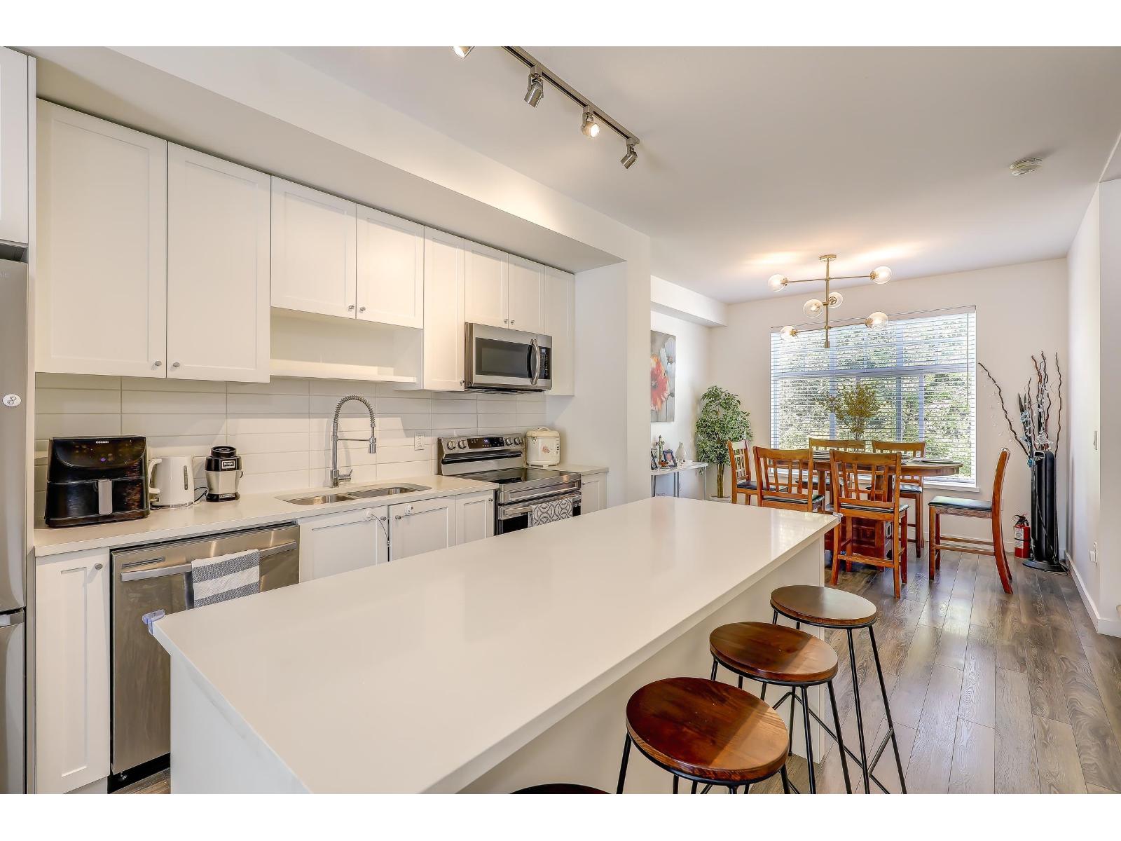 24 15487 99a Avenue, Surrey, British Columbia V3R 0G9 - Photo 11 - R3066002