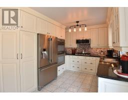 11 JACQUELINE BOULEVARD, Hamilton, Ontario