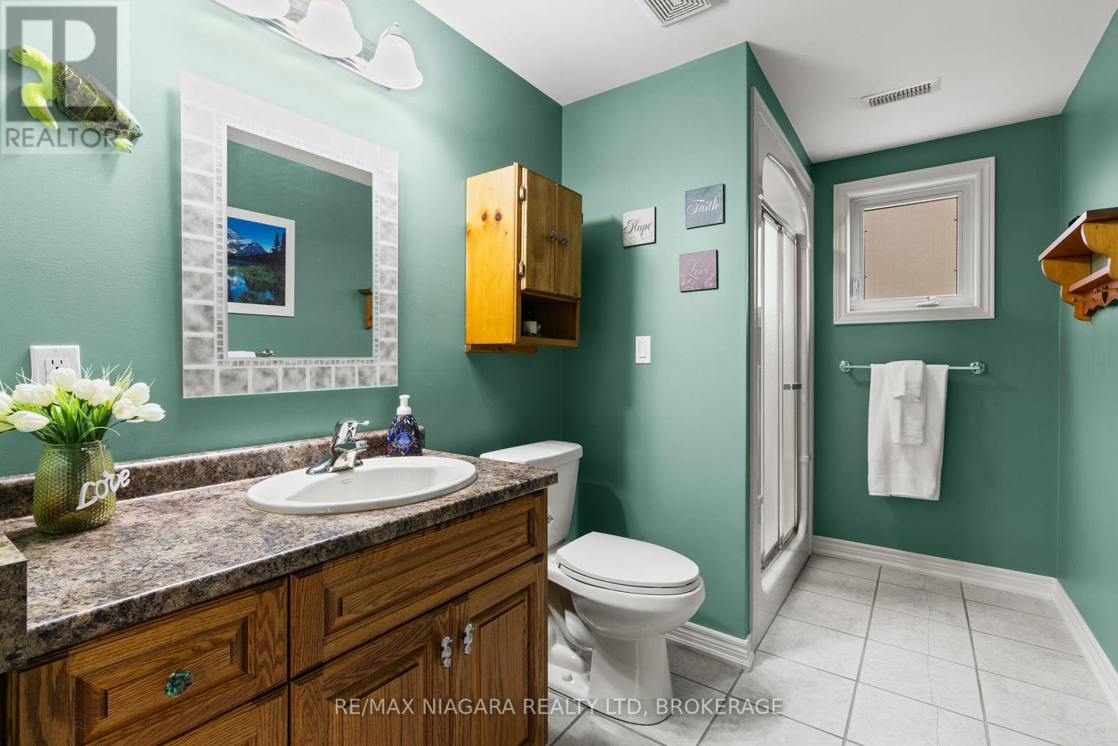 194 Hillsdale Road, Welland, Ontario  L3C 7M4 - Photo 39 - X12458081