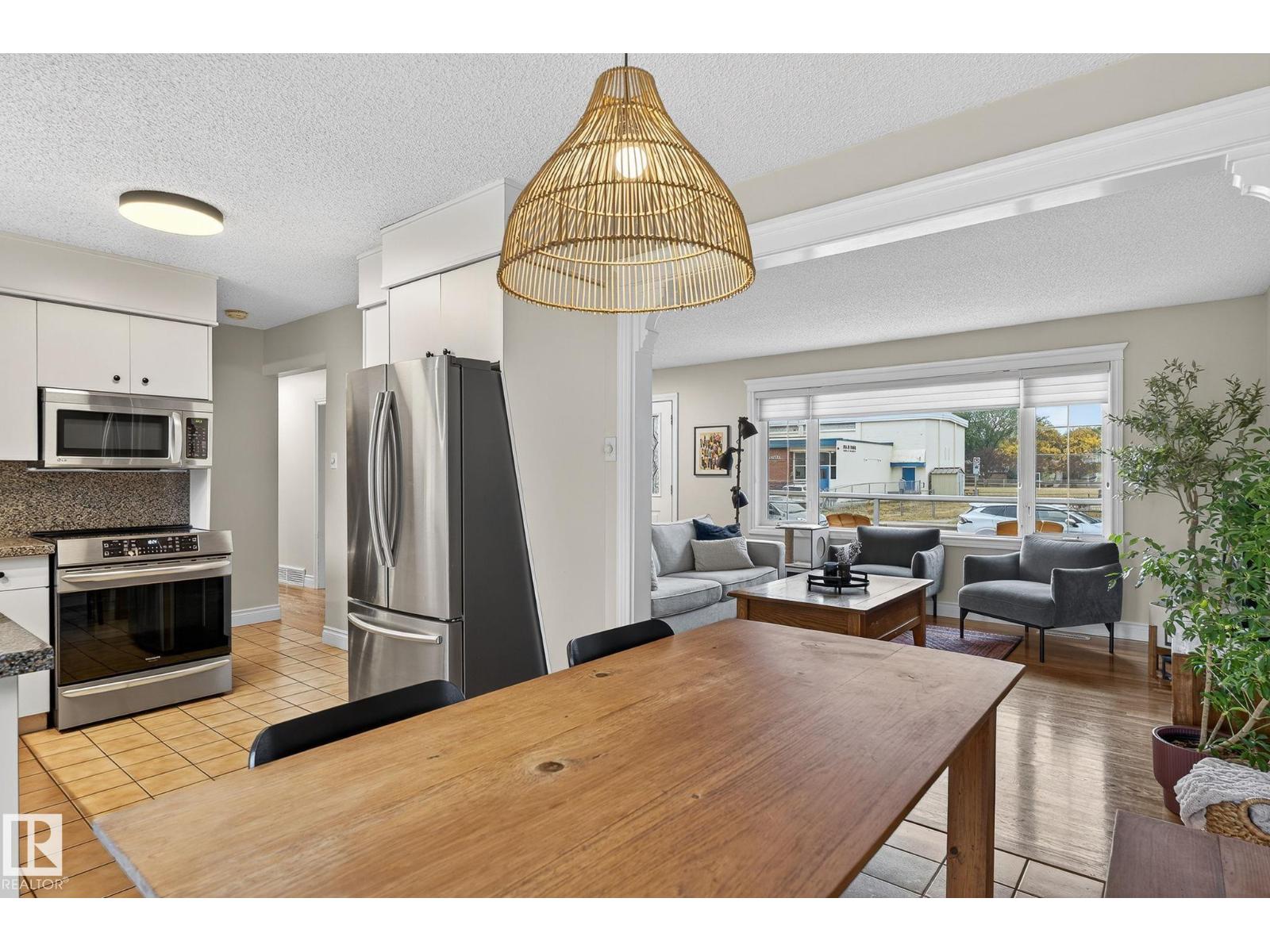 11006 154 St Nw, Edmonton, Alberta  T5P 2K1 - Photo 20 - E4465462